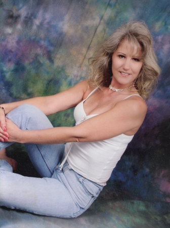 Brenda Ray Photo 32