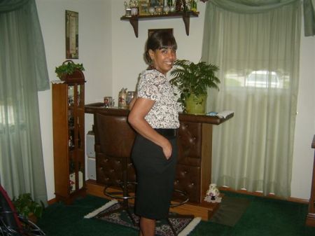 Veronica Booker Photo 18