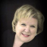 Jacqueline Whitaker Photo 12