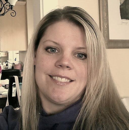 Angela Knox Photo 36