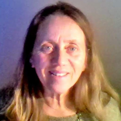 Sandra Lea Photo 16
