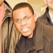 Julian Mills Photo 33