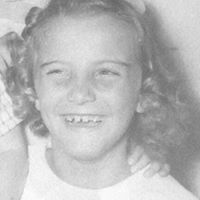 Patricia Valentine Photo 15