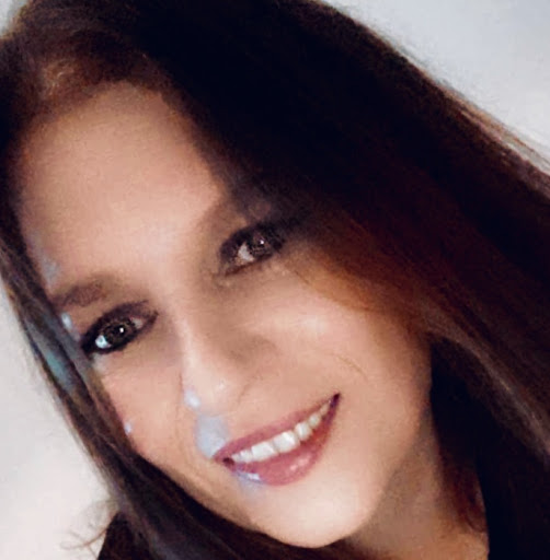 Julie Hallberg Photo 3