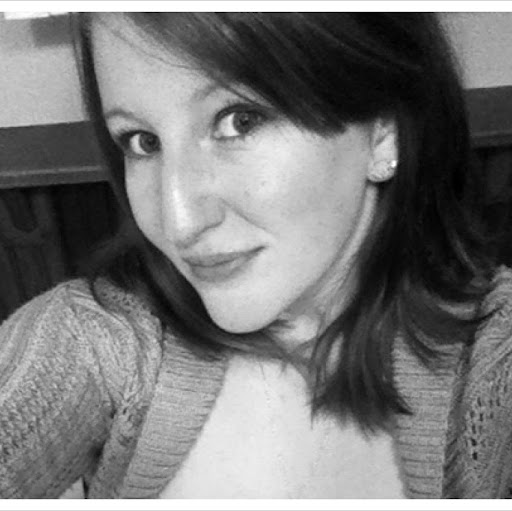 Jessie Small Photo 10