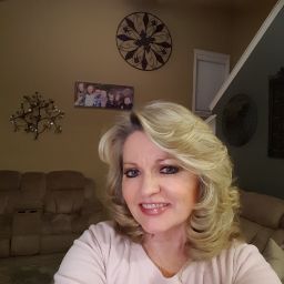 Cindy Nielsen Photo 33