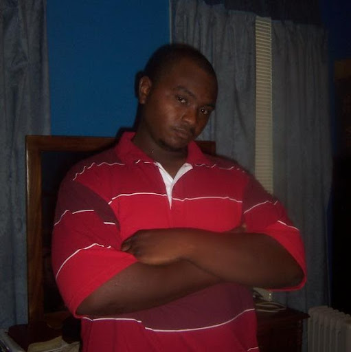 Kenneth Price Photo 21 Kenneth Price Photo 21