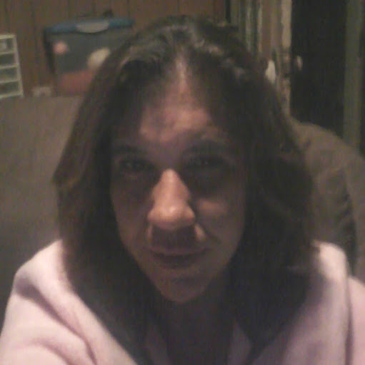 Angie Perry Photo 19
