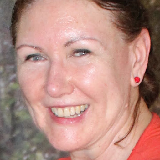 Suzanne Little Photo 20