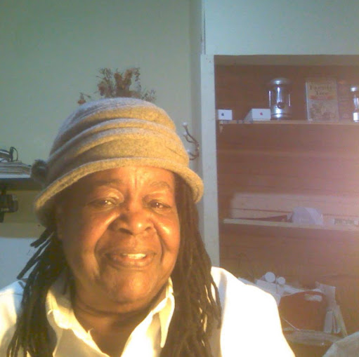 Pauline Jones Photo 6