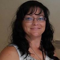 Michele Simpkins Photo 15