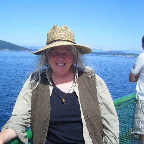 Mary Wright Photo 17