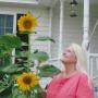 Linda Flowers Photo 24