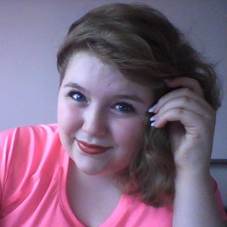 Louise Morris Photo 29