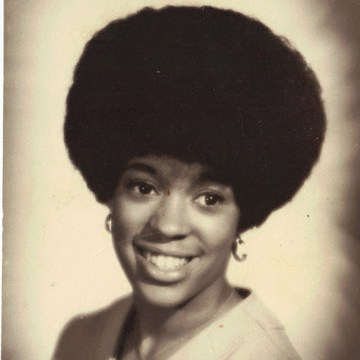 Carole Rodriguez Photo 9