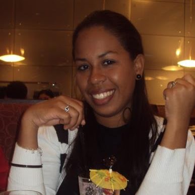 Ana Aguilar Photo 33