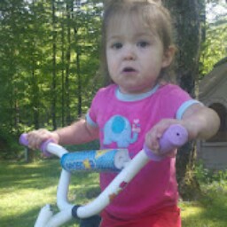Samantha Hendrix Photo 3