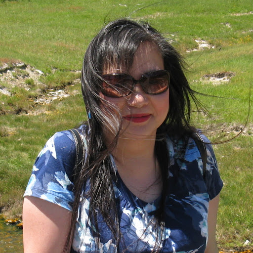 Christine Ng Photo 14