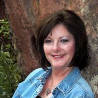 Kristopher Hahn Photo 9