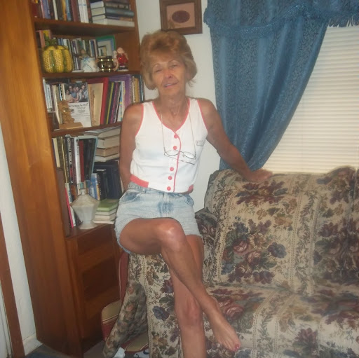 Gloria Owens Photo 18