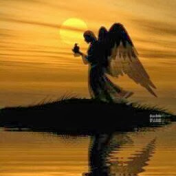 Lori Robbins Photo 9