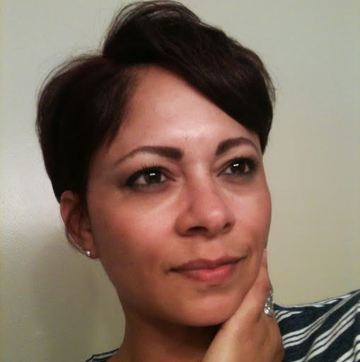 Michelle Tompkins Photo 33