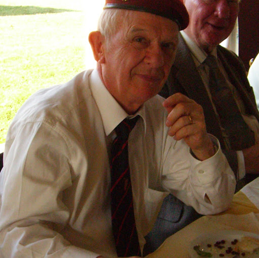 Roger Laporte Photo 15
