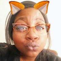 Erica Holmes Photo 22