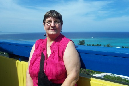 Paula Taylor Photo 35