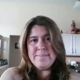 Christina Burnett Photo 19
