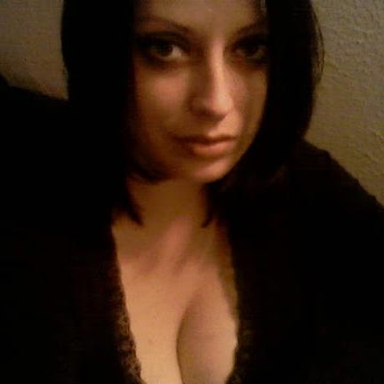 Renee Lucas Photo 28