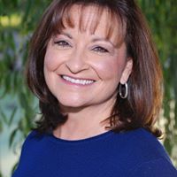 Vicki Stone Photo 5