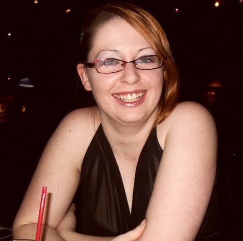 Kristin Phillips Photo 32