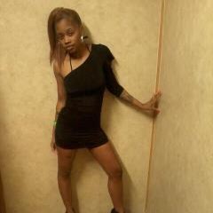 Toni Ray Photo 15