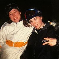 Elizabeth Schuster Photo 16