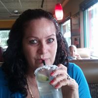 Lucy Castellanos Photo 18