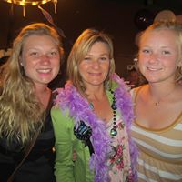 Julie Benner Photo 13