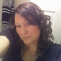 Susie Dickerson Photo 15