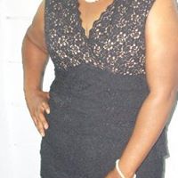 Angie Mcdowell Photo 3