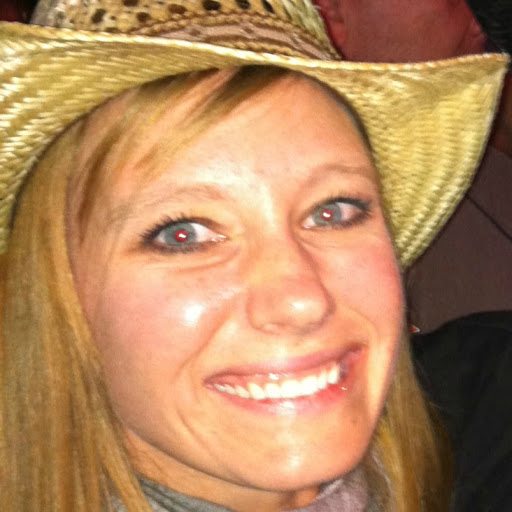 Pamela Sinclair Photo 11