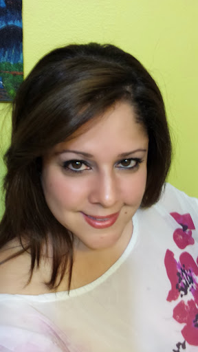 Elsie Morales Photo 12