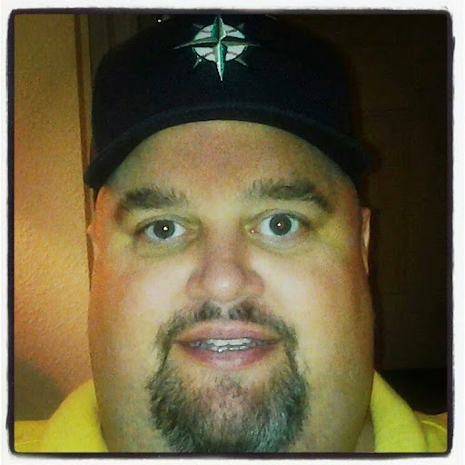 Chris Maxwell Photo 34