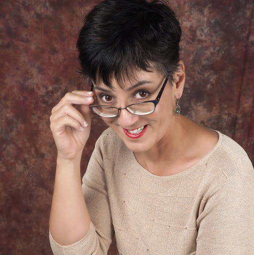 Laura Green Photo 35