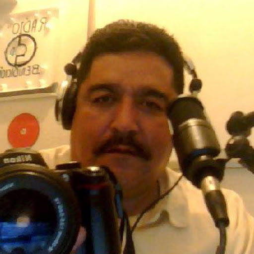 Alfredo Valdivia Photo 10