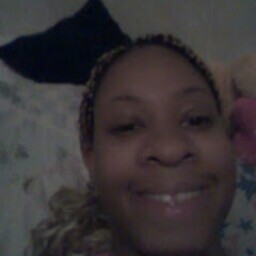 Victoria Holman Photo 26