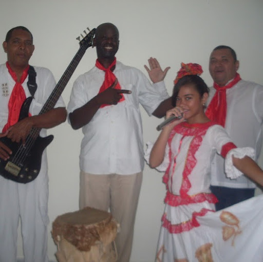 John Serrano Photo 33