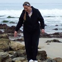 Sarah Riddell Photo 16