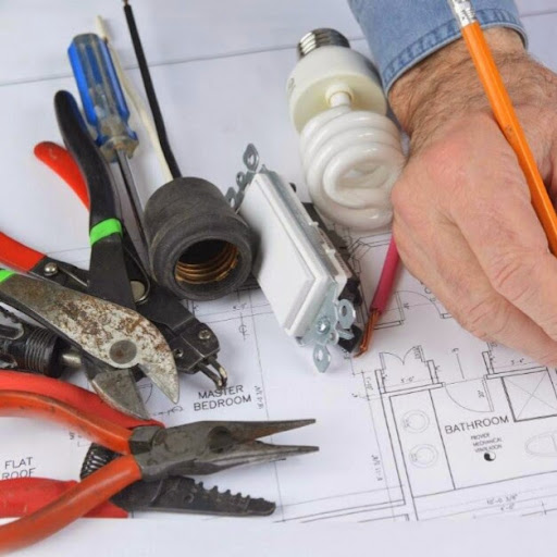 Roger Moore Photo 32