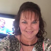 Julie Medina Photo 24