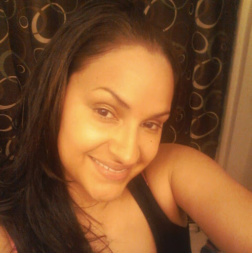 Connie Rios Photo 12